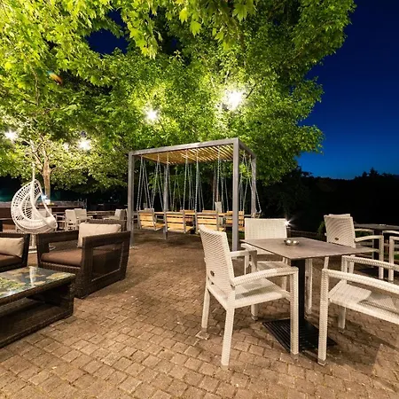 Erodios فندق Lithótopos